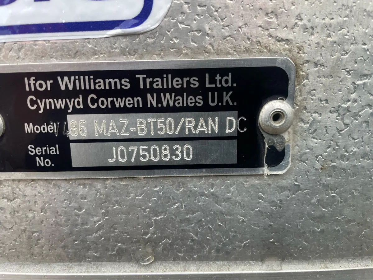 Ivor William Jeep Canopy Ford ranger 2016 - Image 4