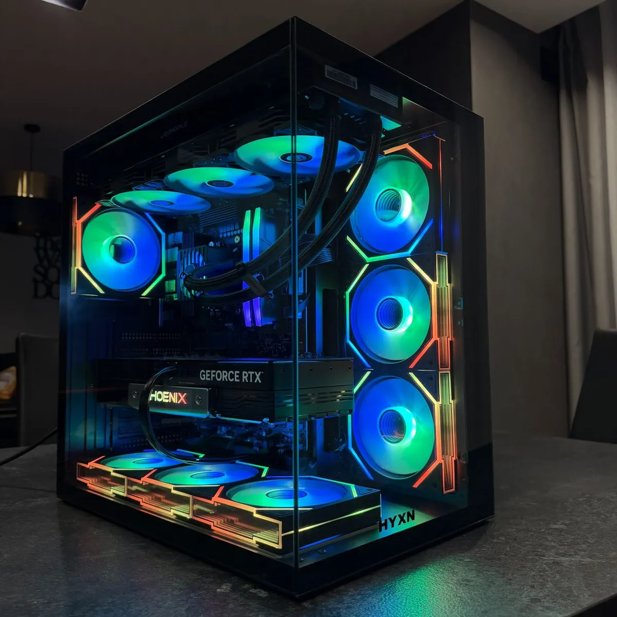 PC Gaming Ryzen 7 7800X3D, RTX 5070, 32GB DDR5 - Image 3
