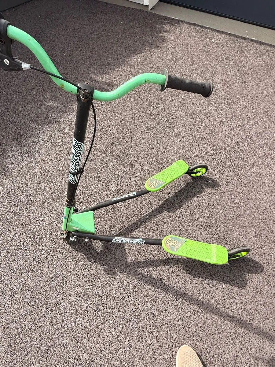 Swing Scooter (Flicker) - Image 2