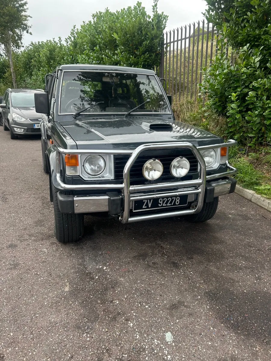 Mitsubishi Pajero 1990 - Image 3
