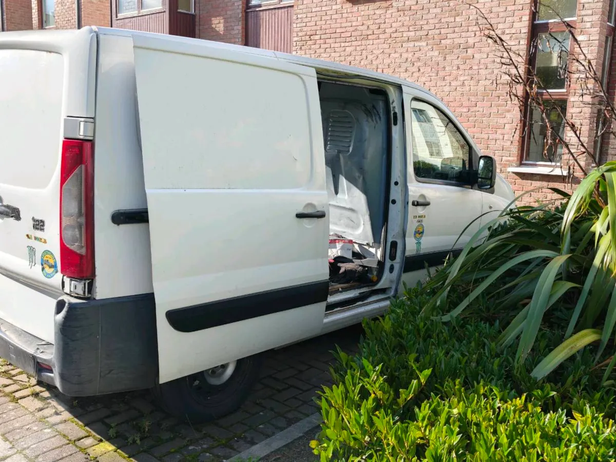 Peugeot expert - Image 2