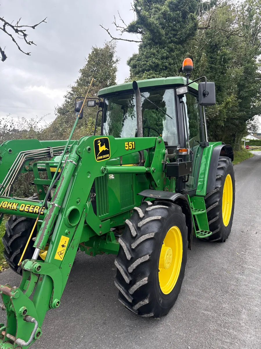 John Deere 6010 with 5224 genuine hours - Image 2