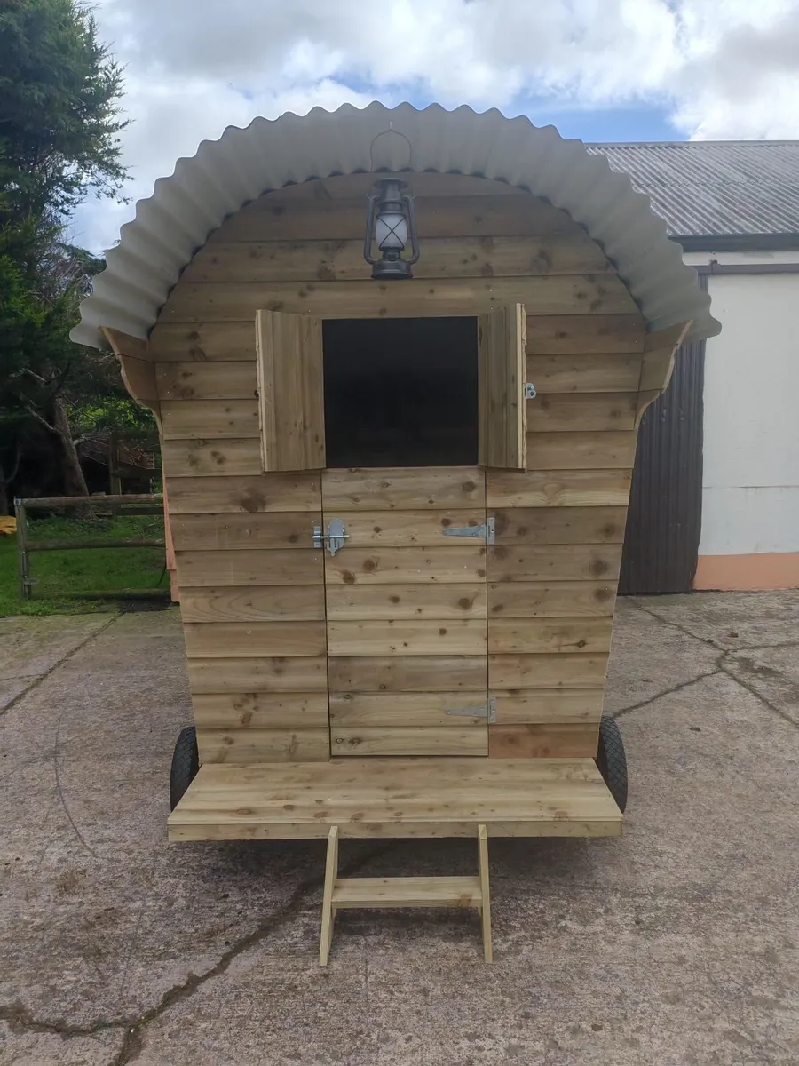 Shepard's hut Hen house/playhouse - Image 3