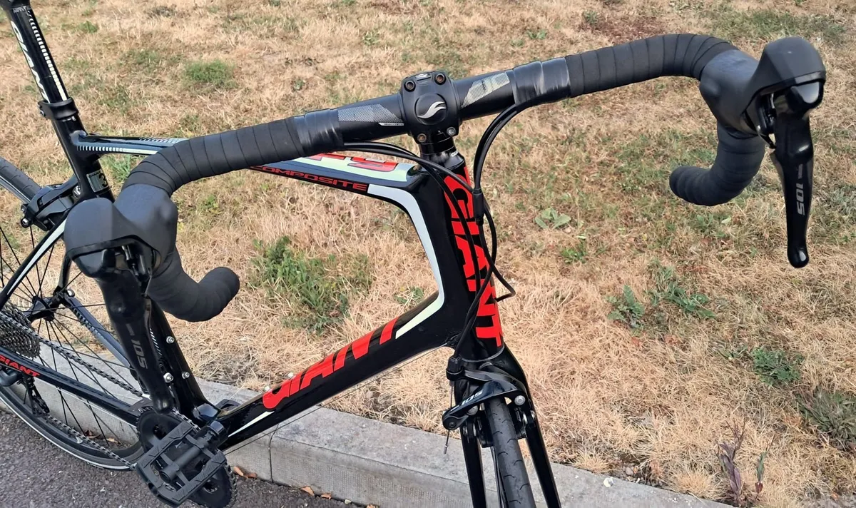 GIANT DEFY Full CARBON - Image 3