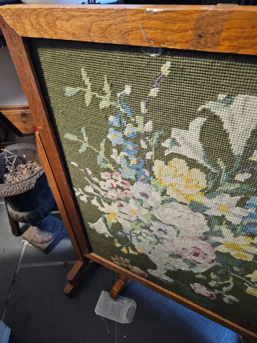 Vintage Retro Embroidered Fire Screen - Image 3