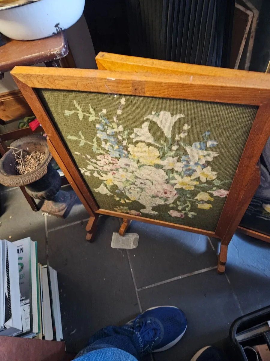 Vintage Retro Embroidered Fire Screen - Image 1