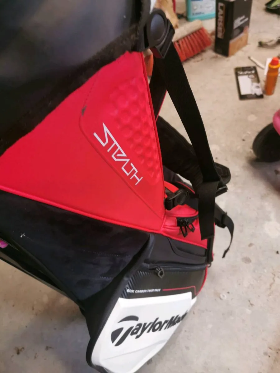 Taylormade tour carry bag - Image 2