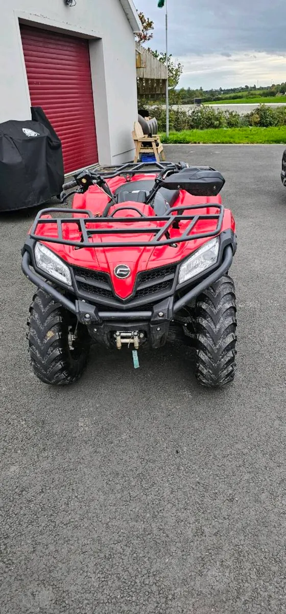 Quad 2022 CFMOTO - Image 1