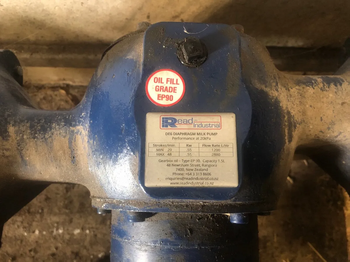 Double Diaphragm milk pump - Image 4
