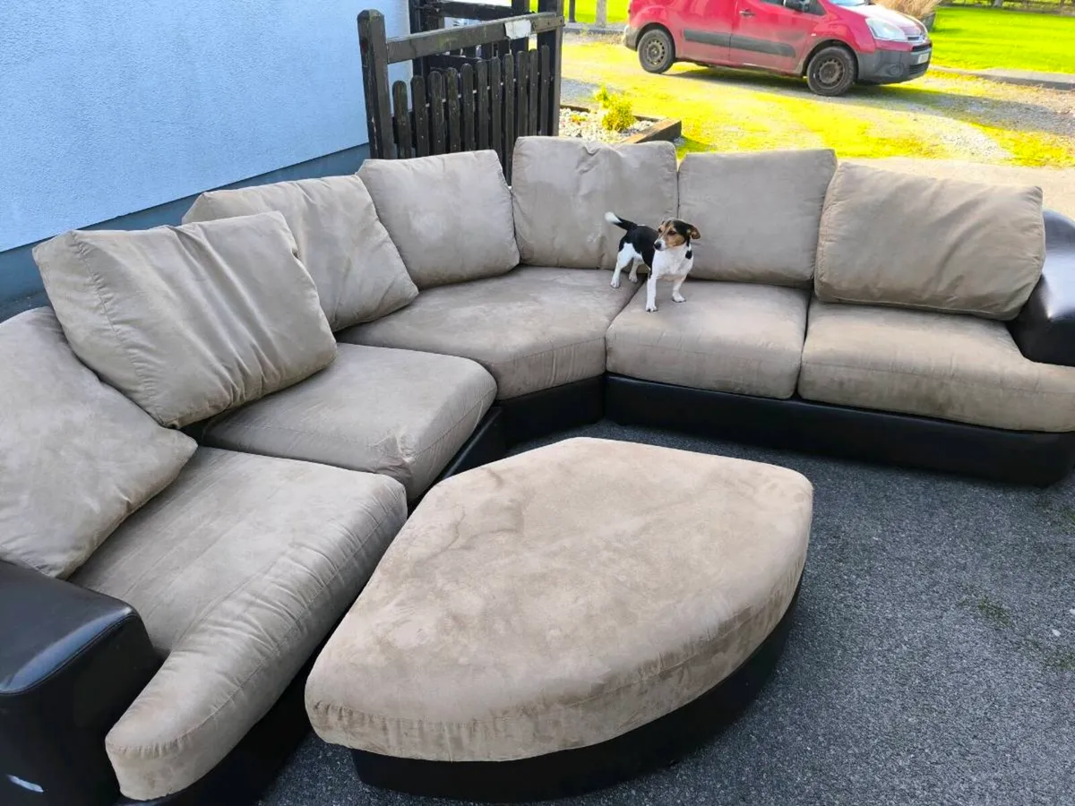 Sofa - Image 2