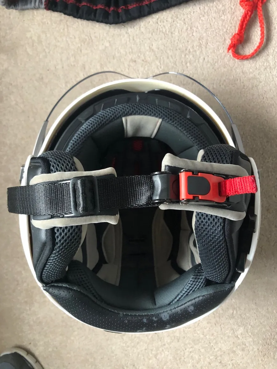 Motorcycle Helmet - Image 4