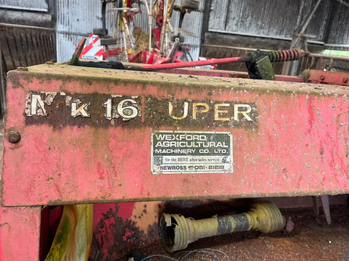 Jones MK Super 16 square baler - Image 2