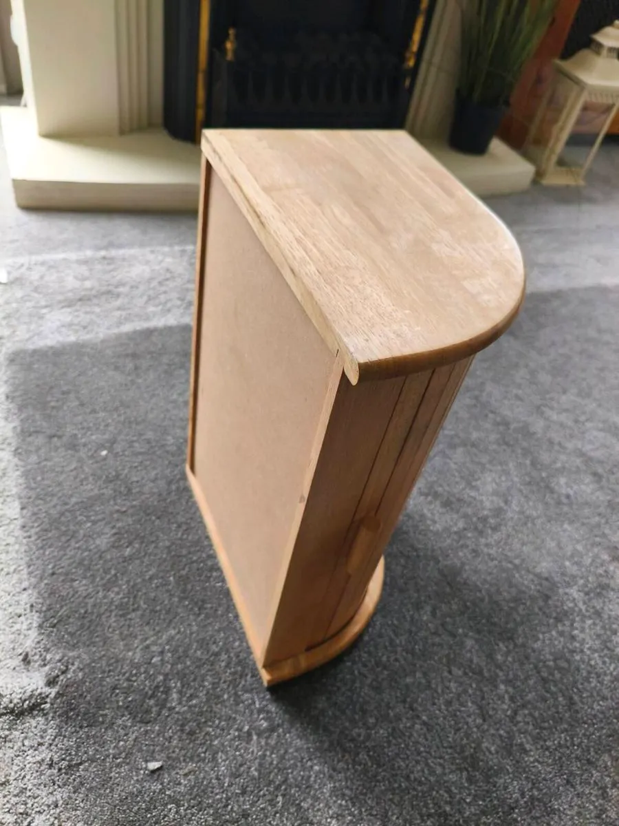 Beautiful new bread bin , unwanted gift 15 Euro - Image 4