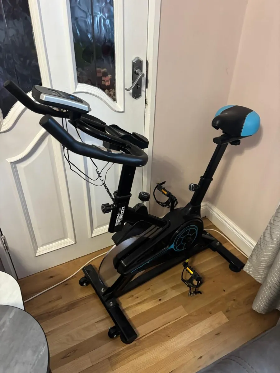 Exercise bike - Image 2
