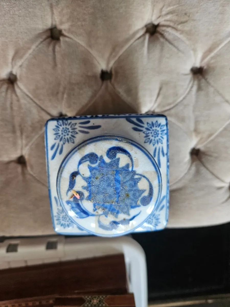 Vintage Square Vase - Image 4