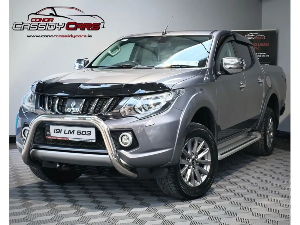 Mitsubishi L200 DID Barbarian AUTOMATIC D/C 4WD 17 - Image 1