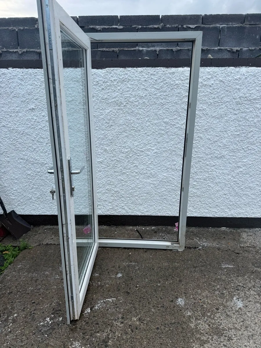 Pvc, Back door - Image 3