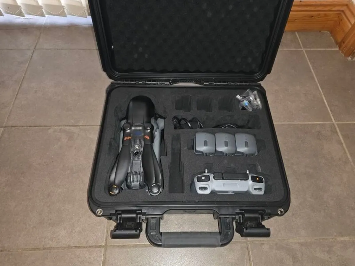 dji Mavic 4 pro - Image 2