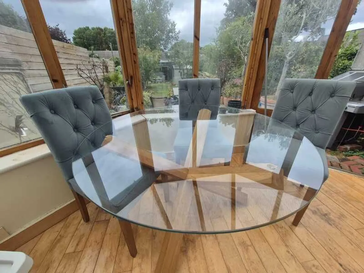Dining Table & 6 Chairs - Image 2