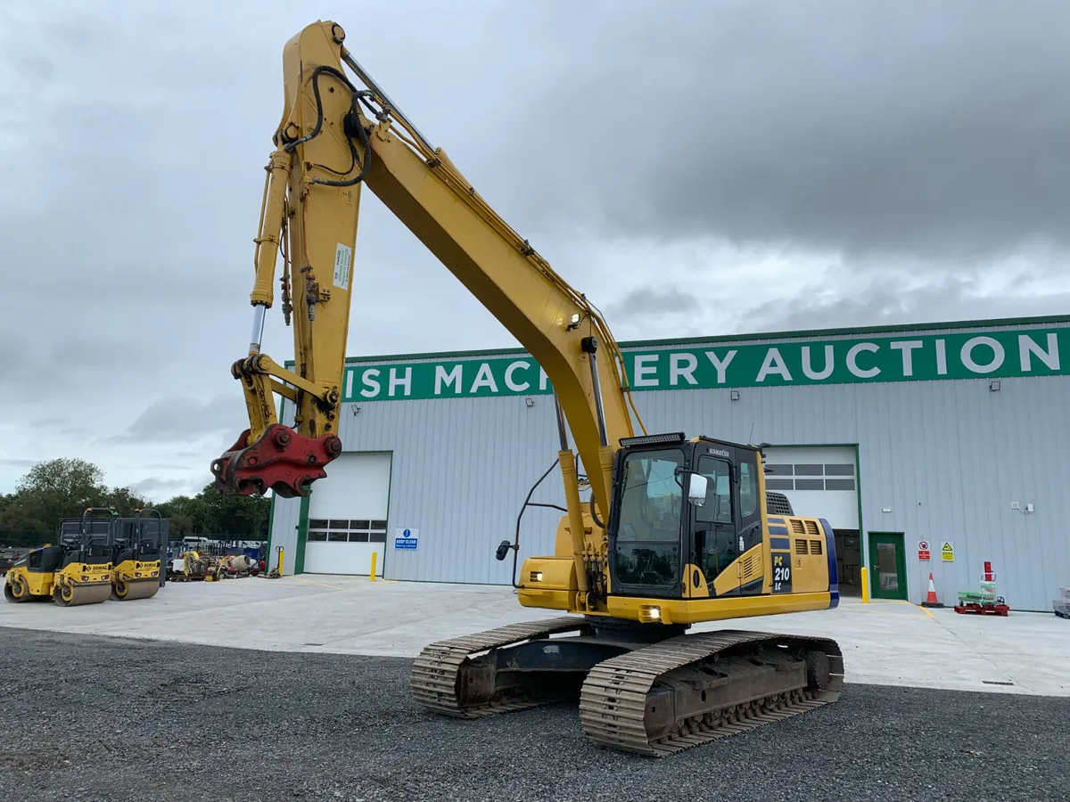 2016 KOMATSU PC210 EXCAVATOR FOR AUCTION - NAAS - Image 2