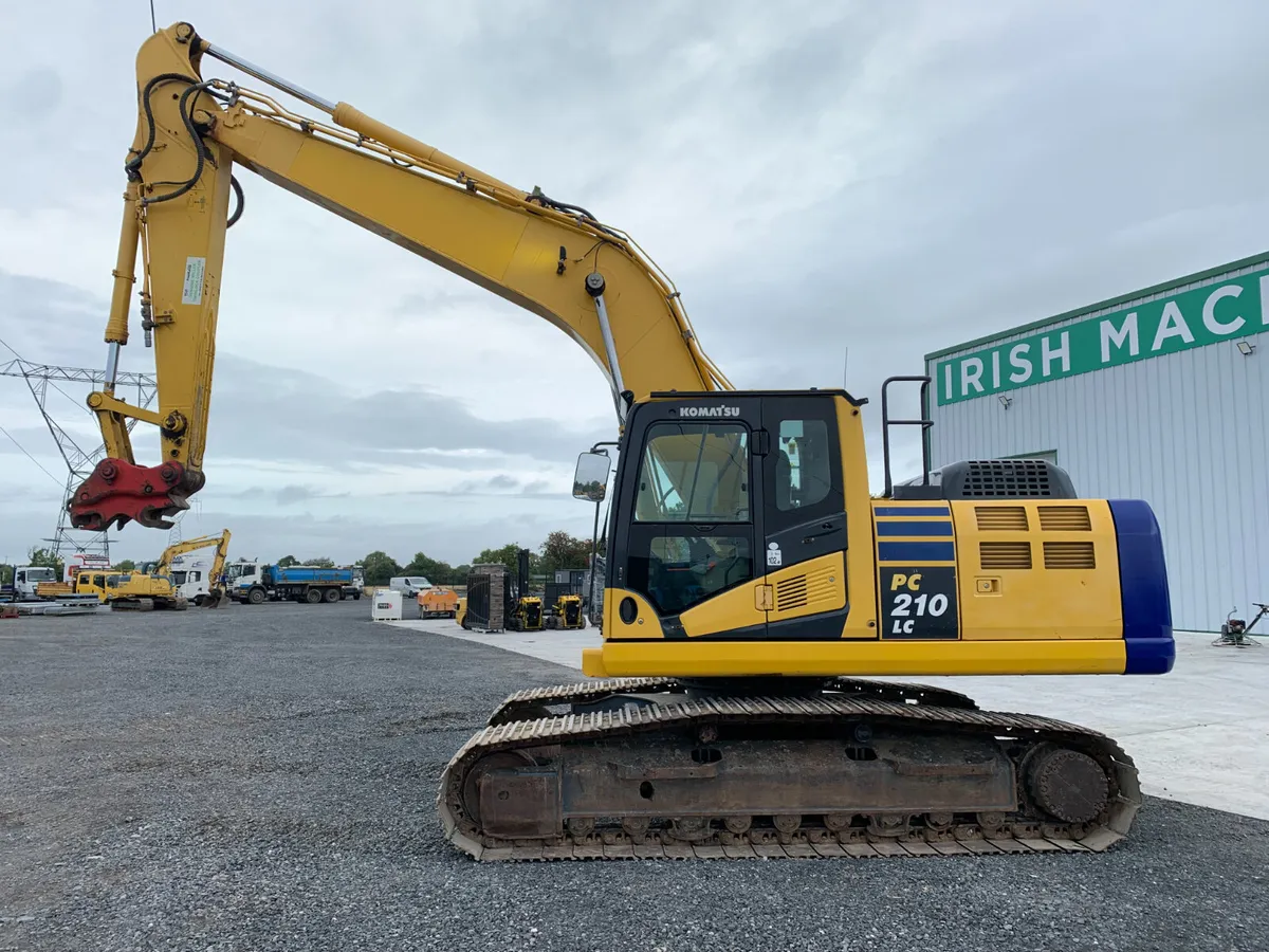 2016 KOMATSU PC210 EXCAVATOR FOR AUCTION - NAAS - Image 3