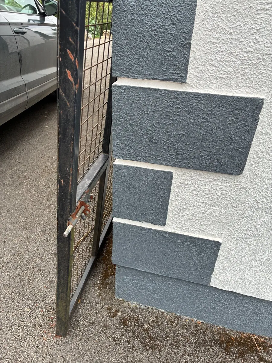 Steel Mesh Gate - Image 2