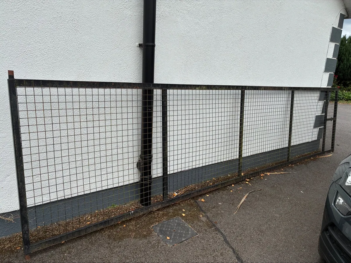 Steel Mesh Gate - Image 1