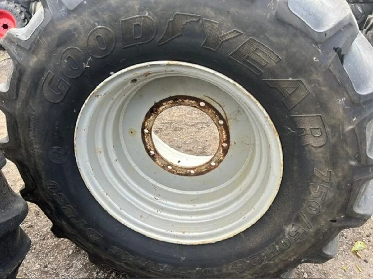 Goodyear Optitrac 750/50R26 Wheels 10 Stud - Image 4