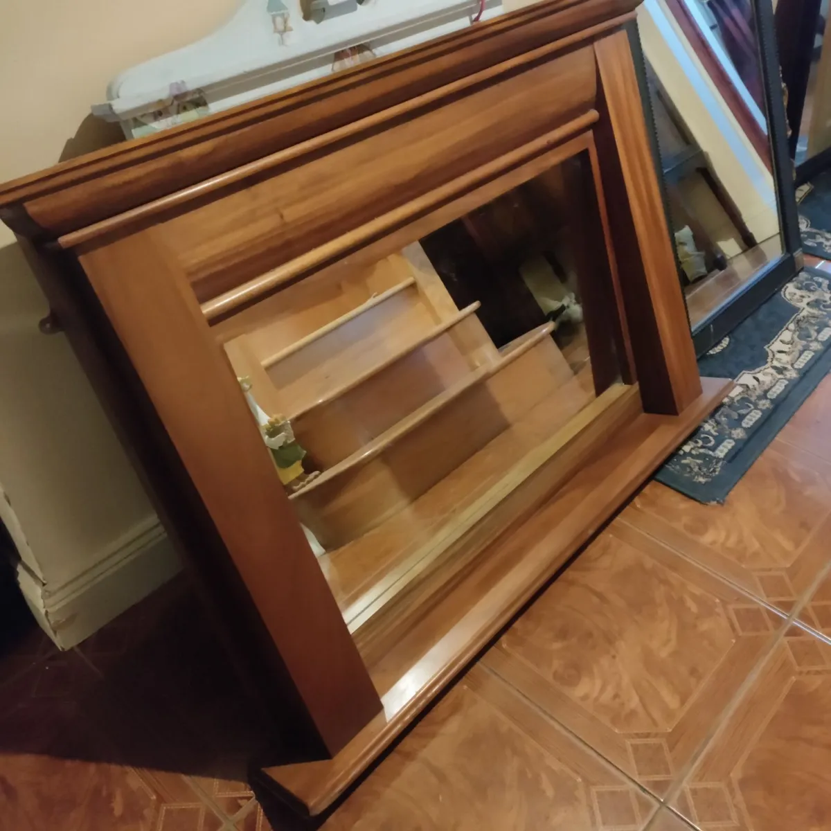 Large mirror - Image 1