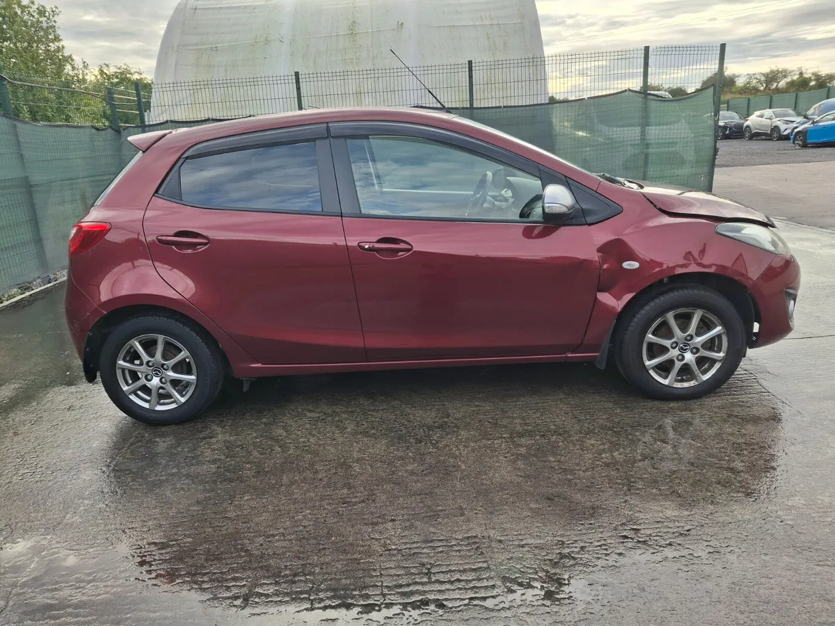2014 Mazda Demio 1.3 Petrol  Automatic - Image 4