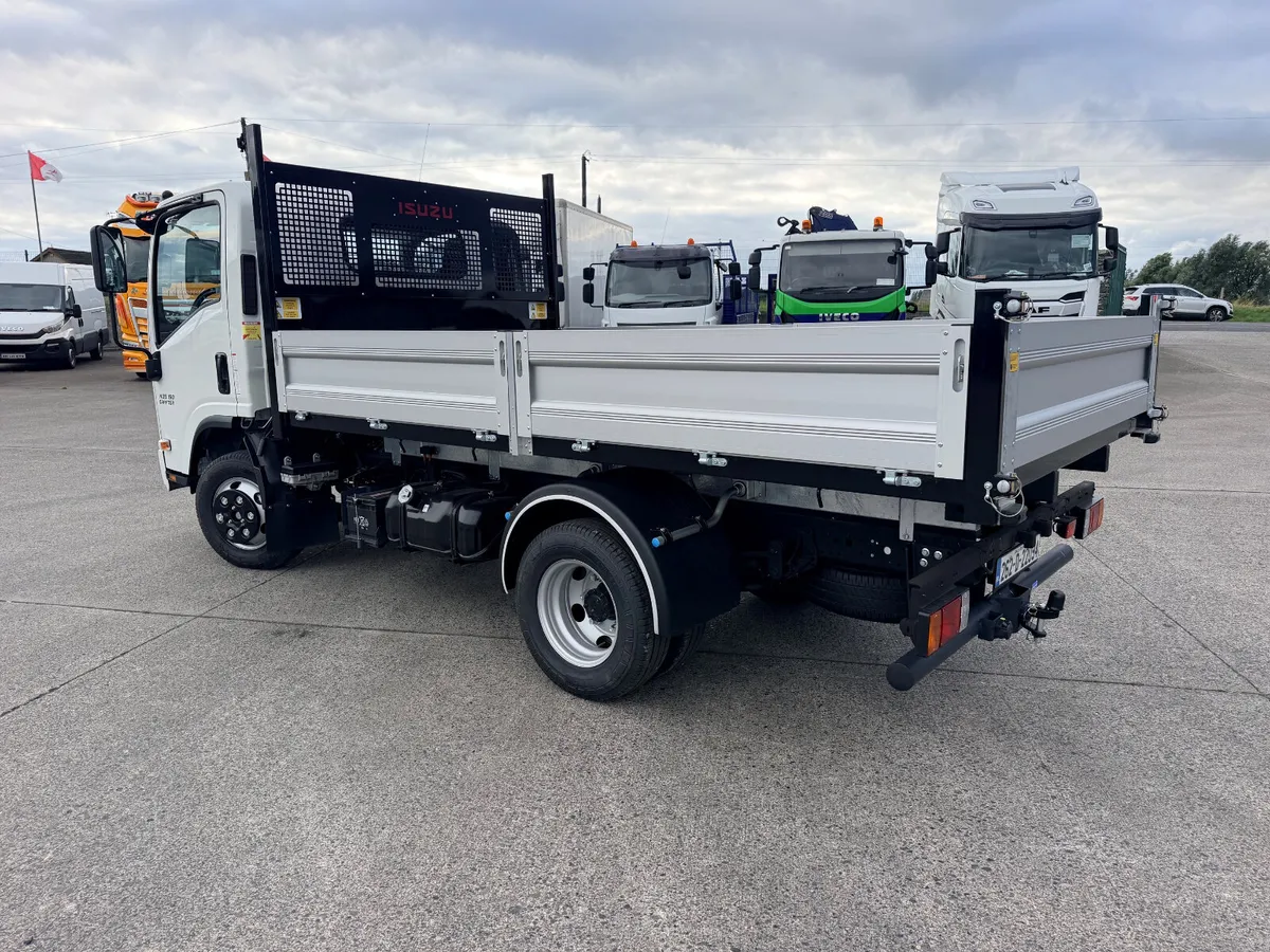 2026 ISUZU GRAFTER 3.5 TON - Image 2