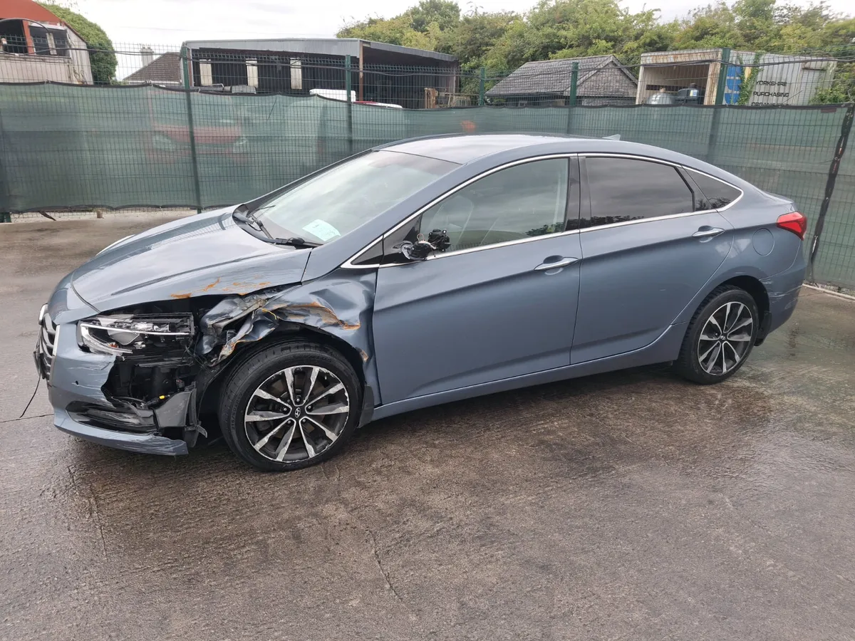 2018 Hyundai i40 Executive  Full leather - Image 2