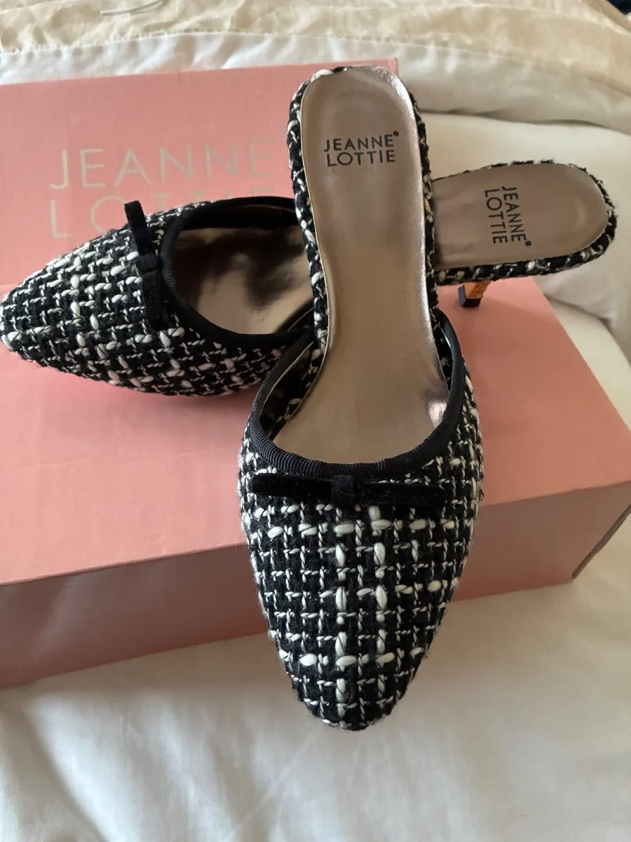 Jeanne Lottie - Image 3