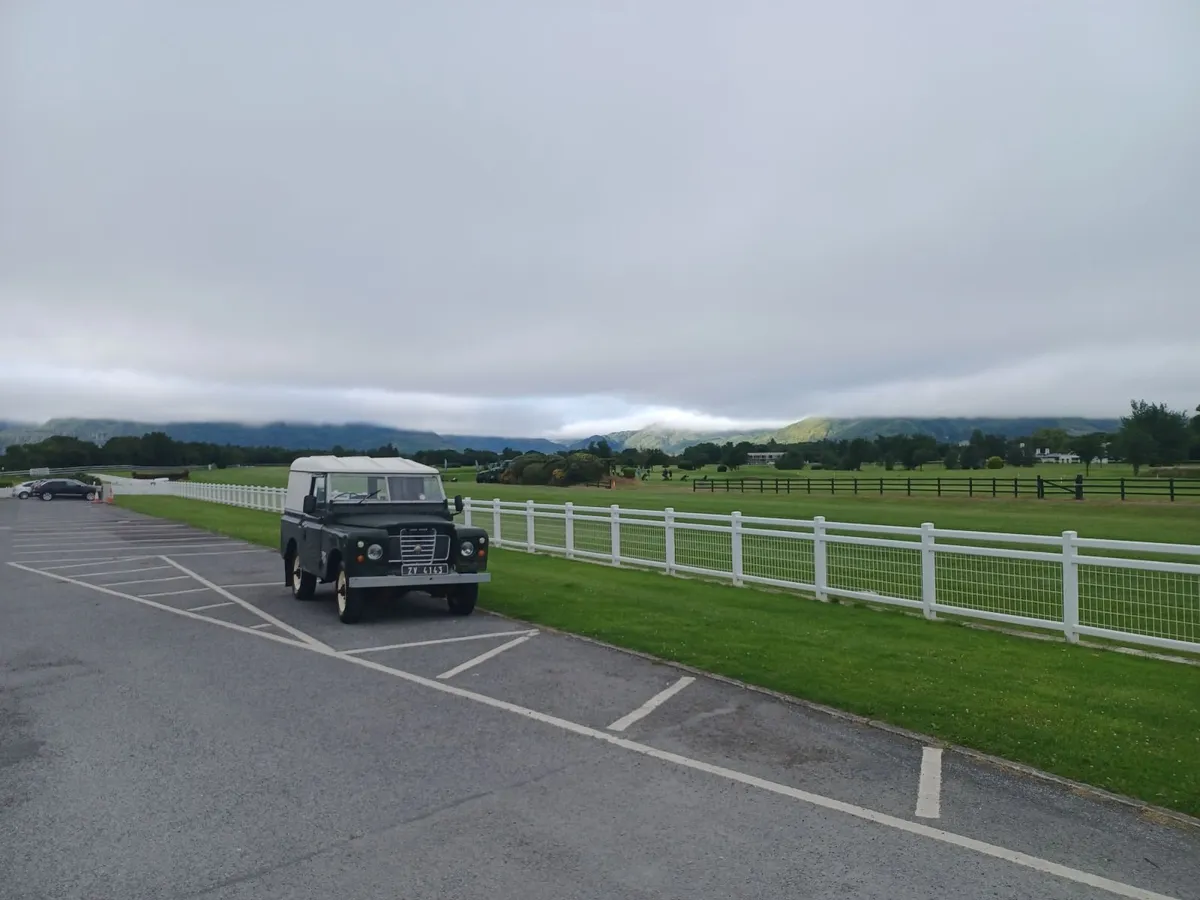 Land Rover 1977 - Image 4