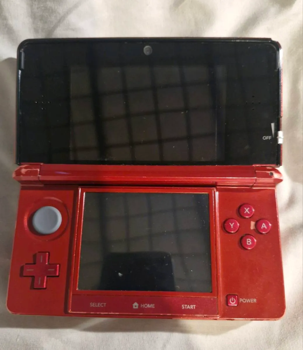 Red modded 3ds - Image 3