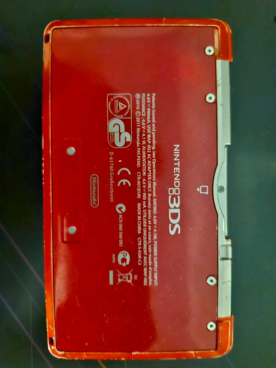 Red modded 3ds - Image 2