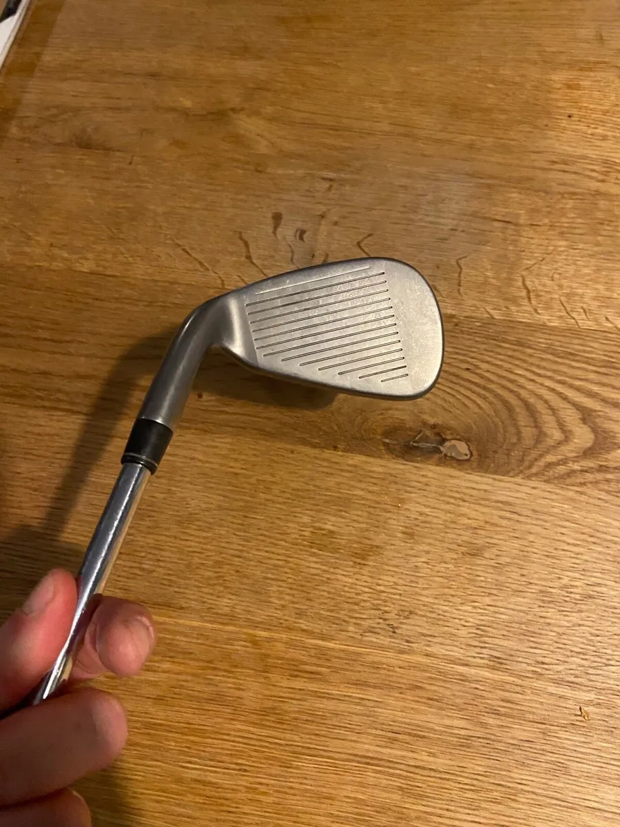 Taylormade RBZ 7 iron - Image 3