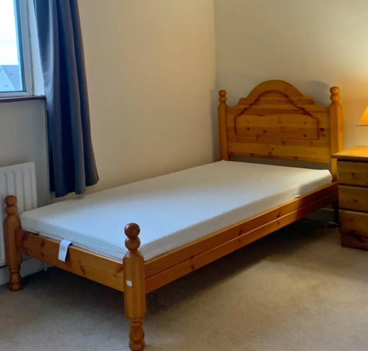 Bedroom furniture - Image 2