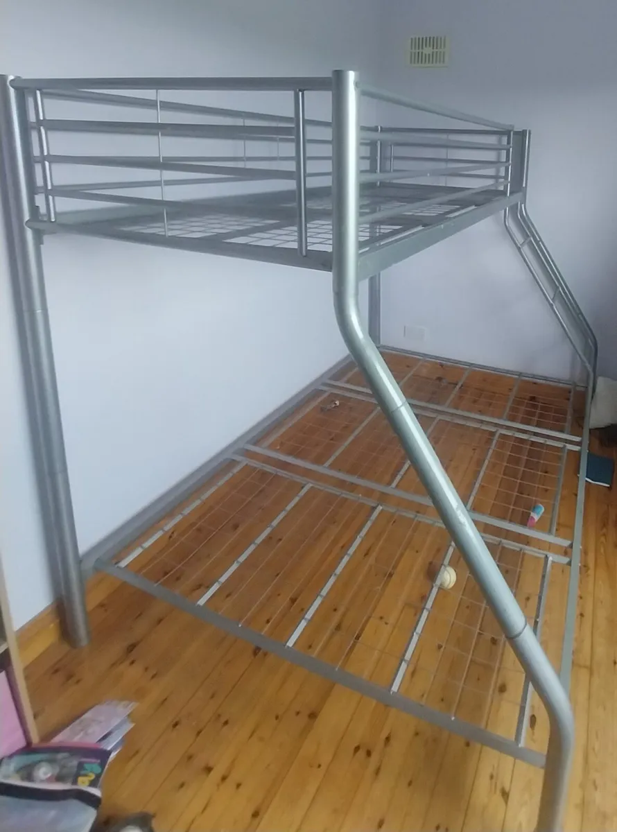 Bunk bed - double and single - Image 3