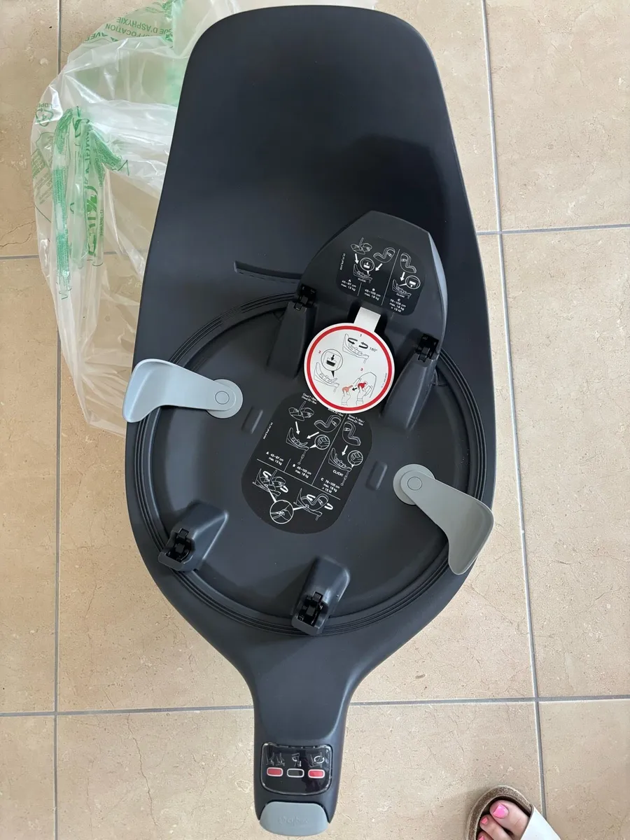 Cybex base T isofix 365 - Image 1