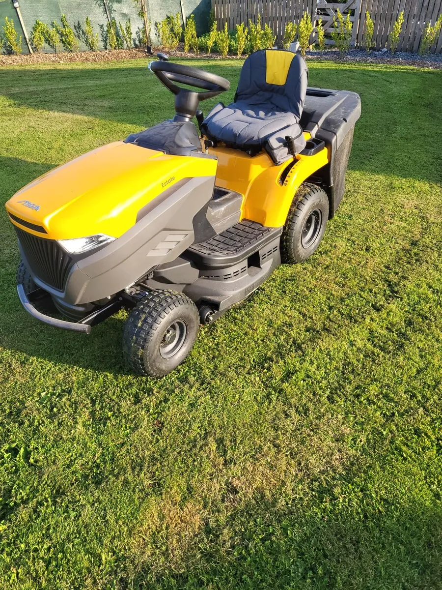 stiga estate ride on mower - Image 2