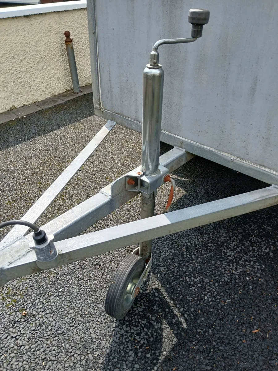 Trailer parts - Image 2