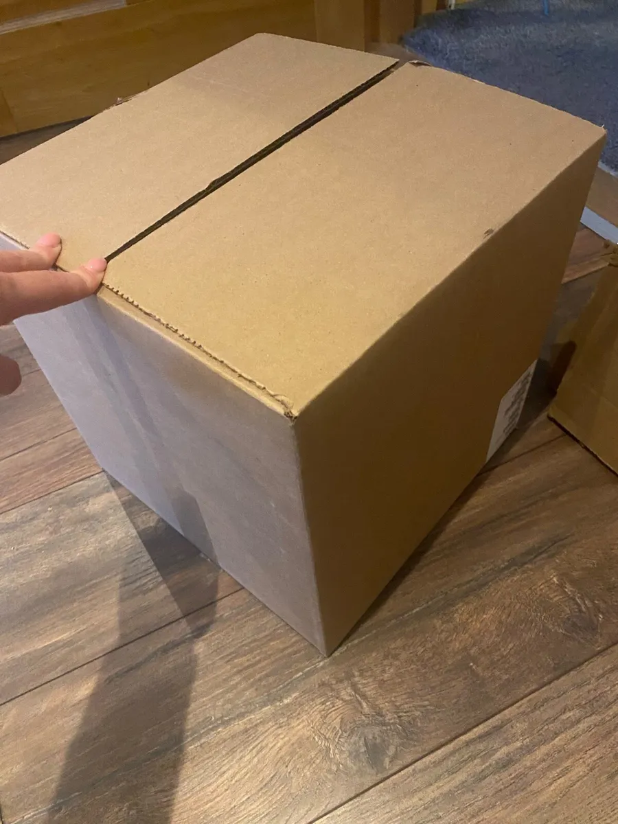 Moving Bundle of Boxes - Image 1
