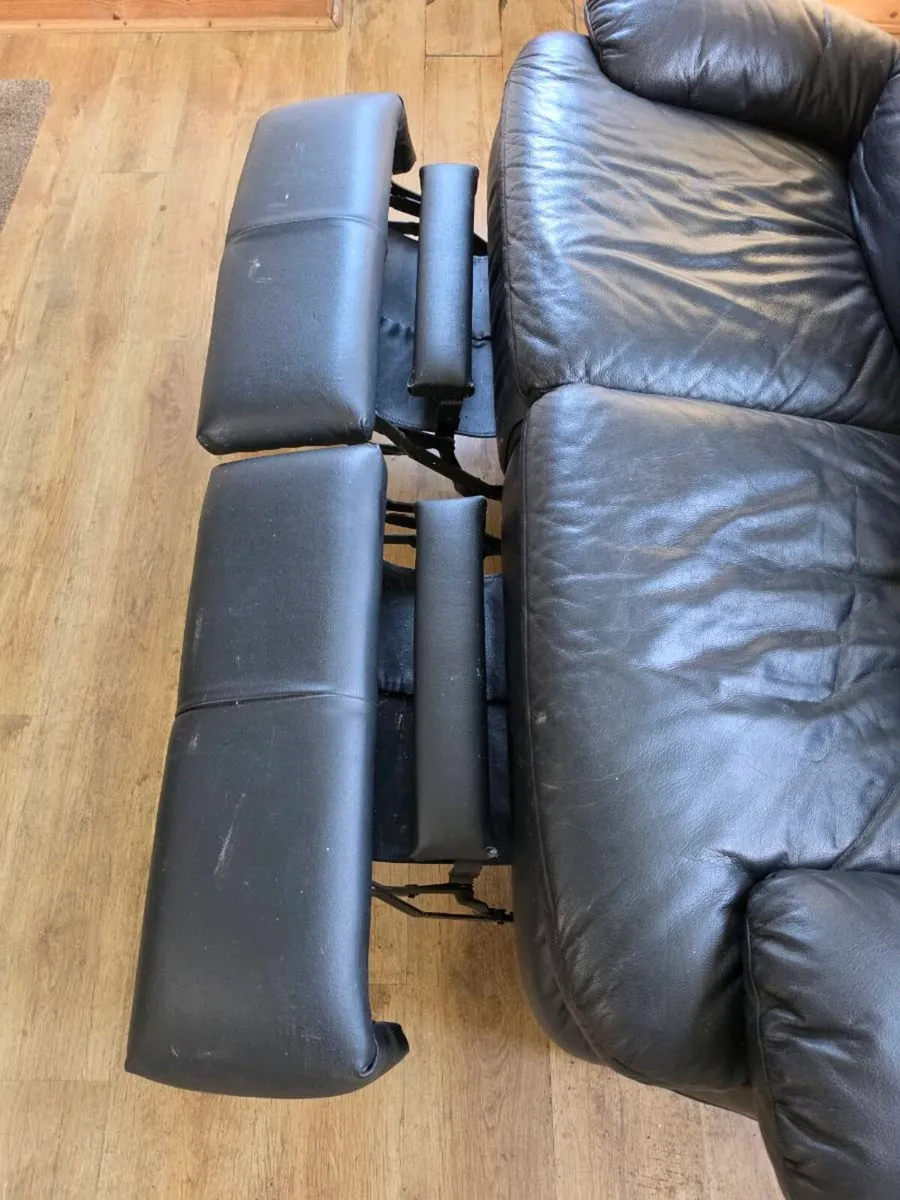 Leather sofa - Image 4