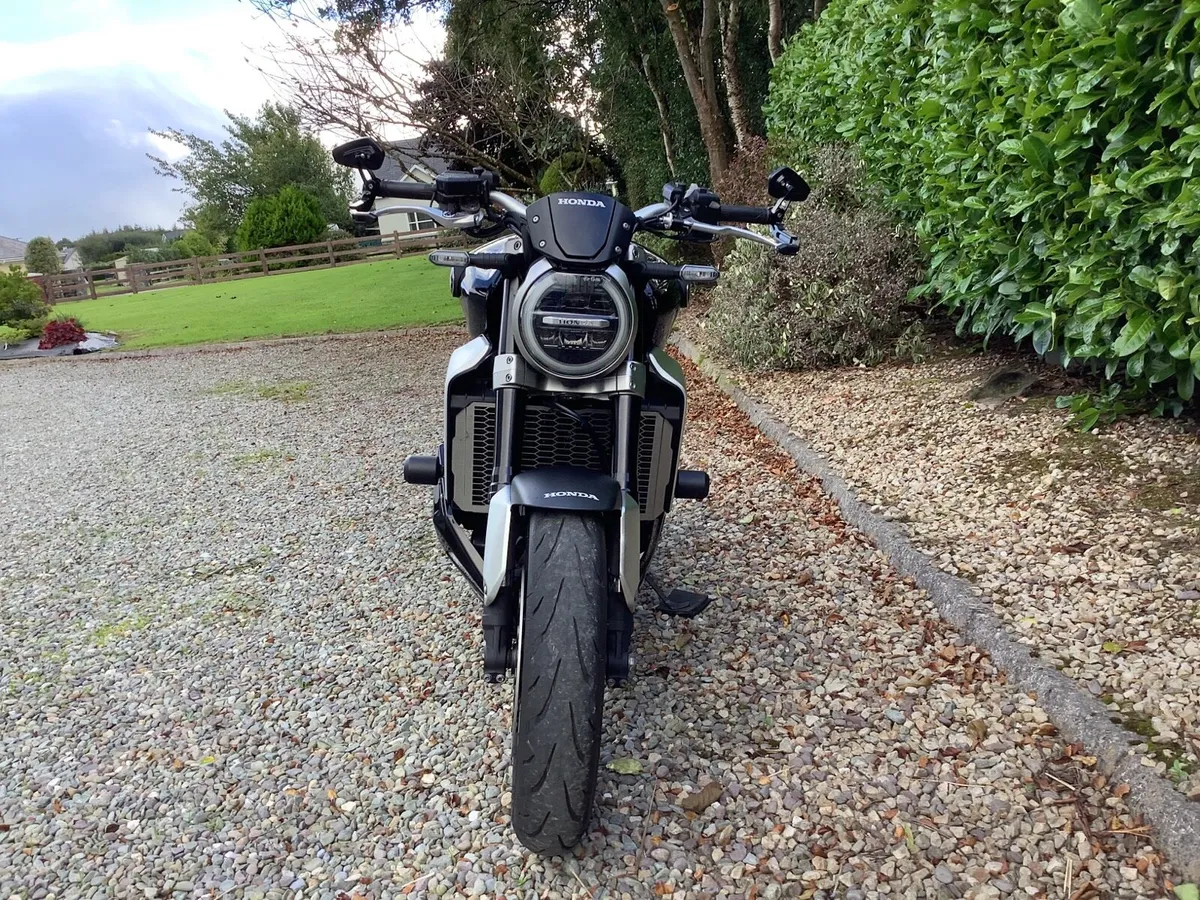 HONDA CB1000R+ 2019 - Image 2
