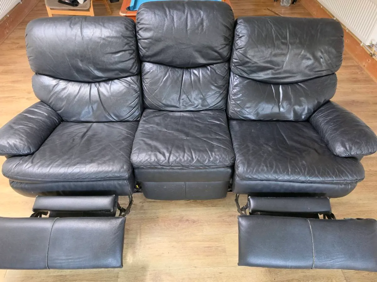Leather sofa - Image 1
