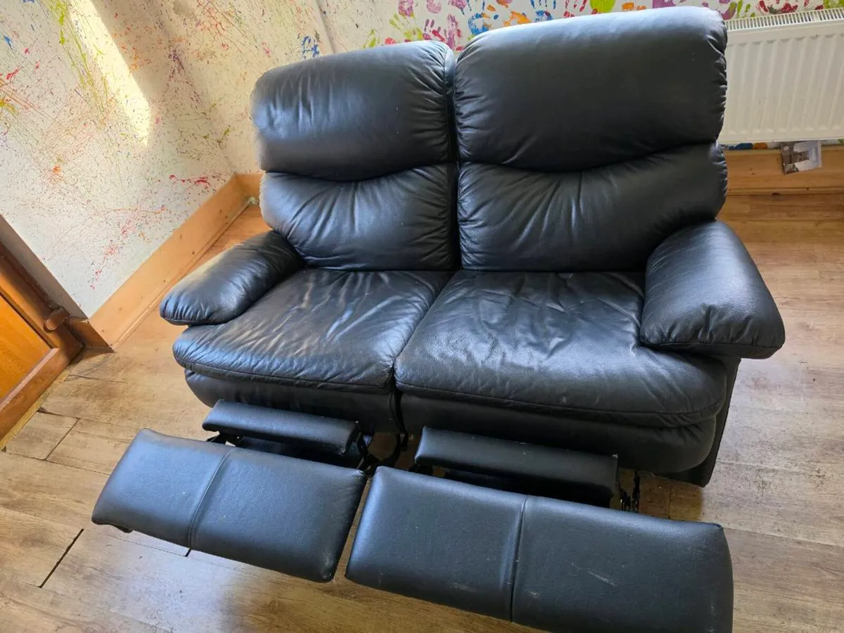 Leather sofa - Image 3