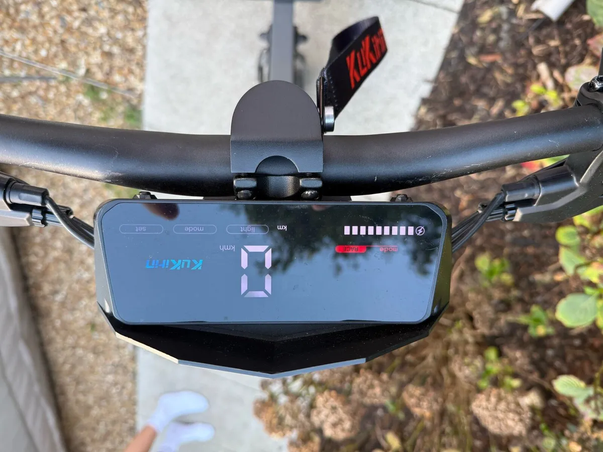 Kugoo KuKirin G2 scooter,45km/hr,55km range - Image 3