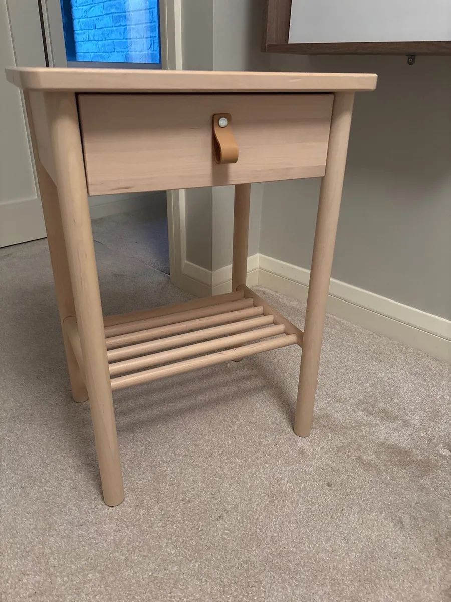 Side table(s) 1 or 2 - Image 1
