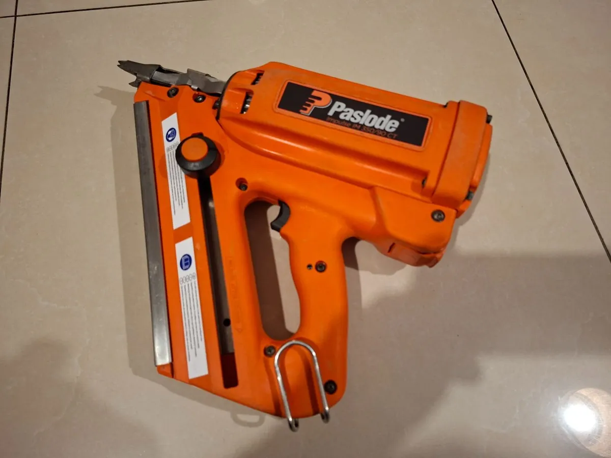 Paslode im350 1st Fix Nail Gun"Fully Serviced" - Image 2